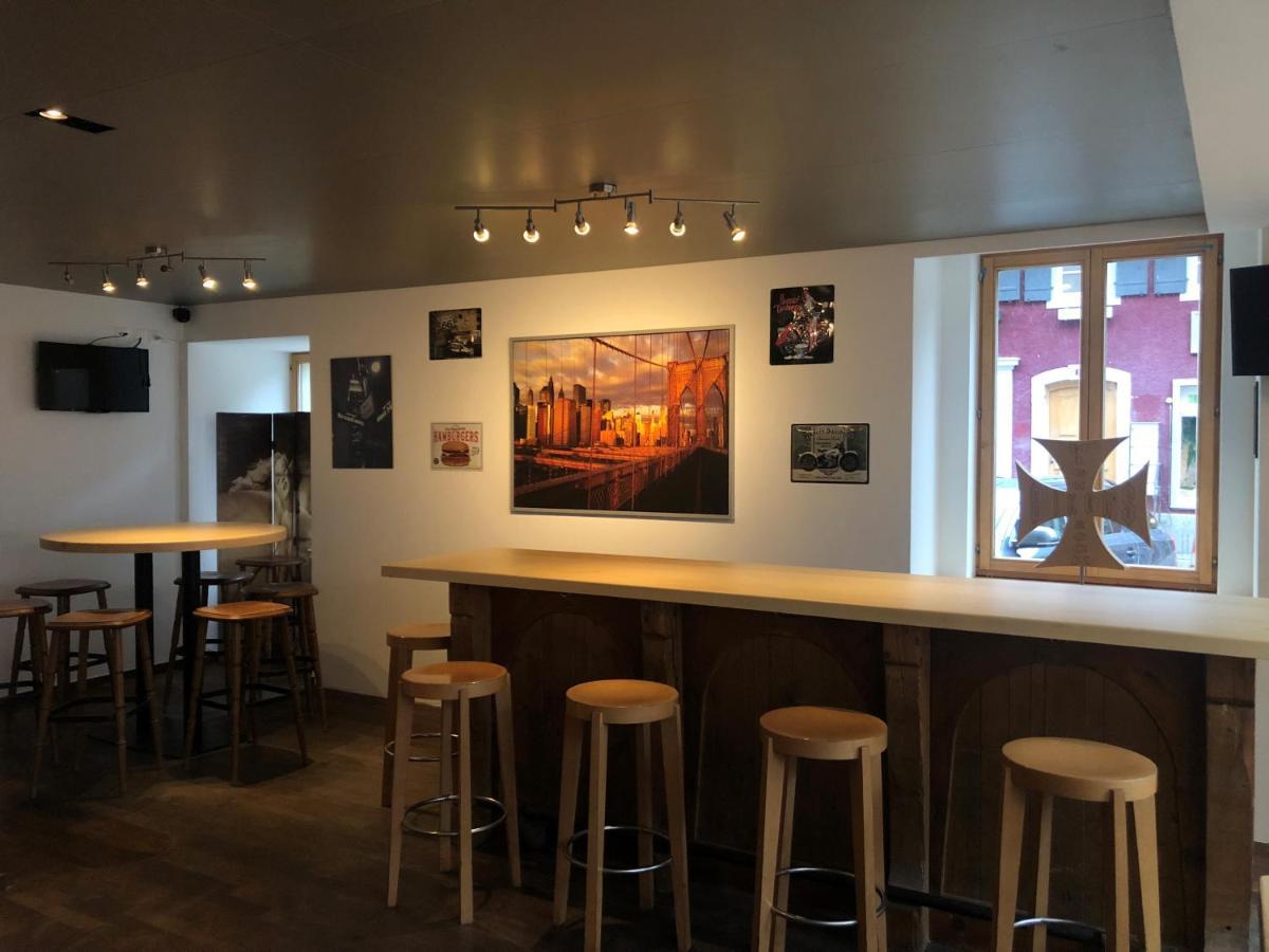 韦勒酒店 代堡 外观 照片